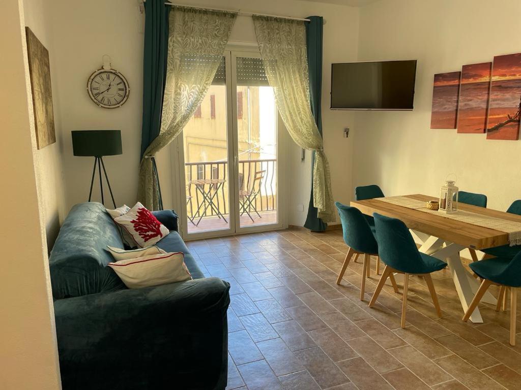 Maddy House - 50 Mt Dal Mare Villa Porto Santo Stefano  Ngoại thất bức ảnh