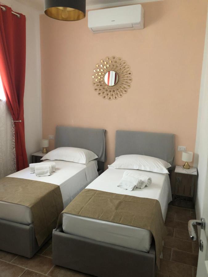 Maddy House - 50 Mt Dal Mare Villa Porto Santo Stefano  Ngoại thất bức ảnh